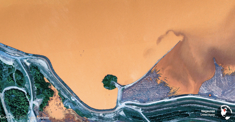 Illustration for article titled The Most Beautiful Landscapes From 10 Years of Google Earth